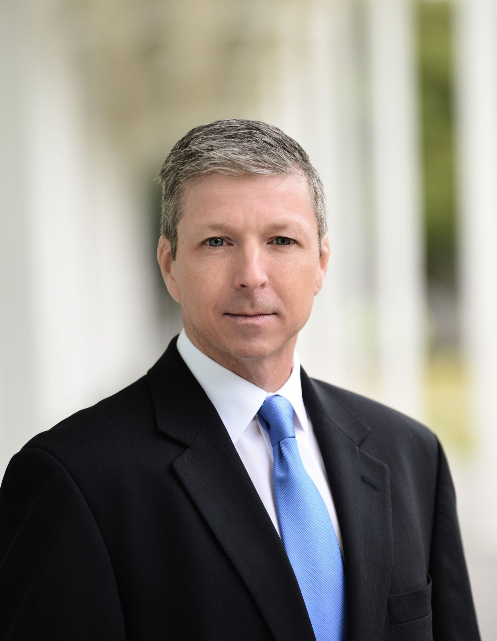 Andrew Stahl Headshot